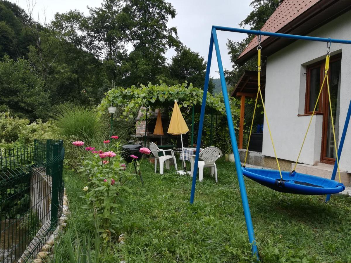 Cottage Forest Stream 维索科 外观 照片